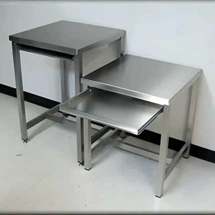 Clean room Bench Manufacturers and suppliers in Mumbai