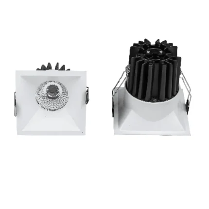 OLS FB SQUARE SPOT LIGHT