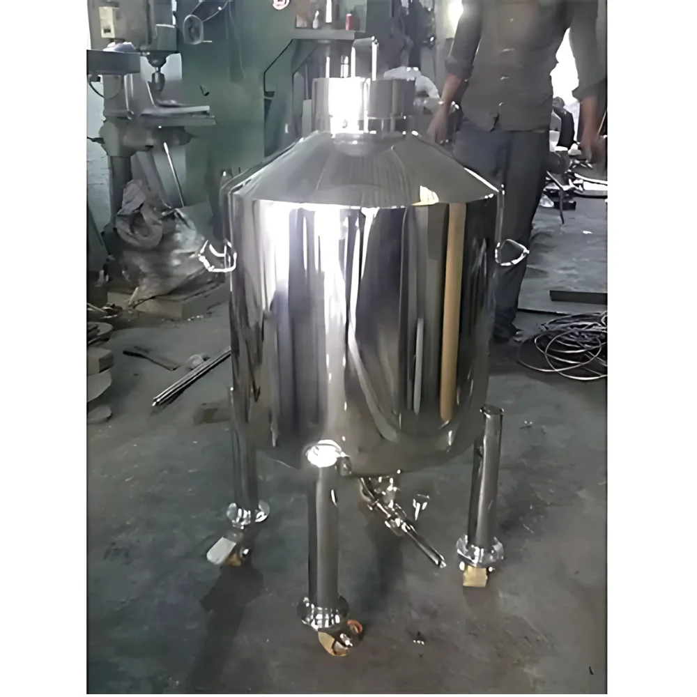 Stainless-Steel-Storage-Tank (2)