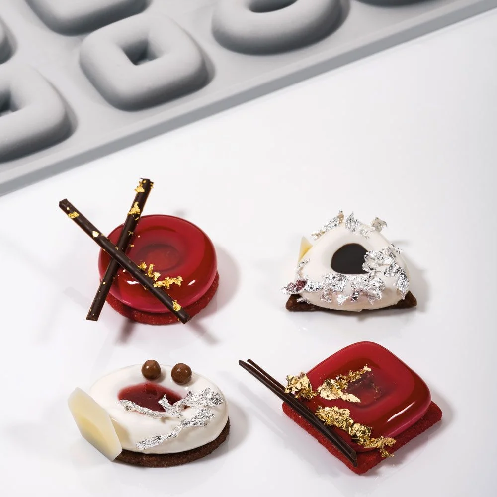 Pavoni GOURMAND silicone mould 300x175 GG021S TRIAROUND 06
